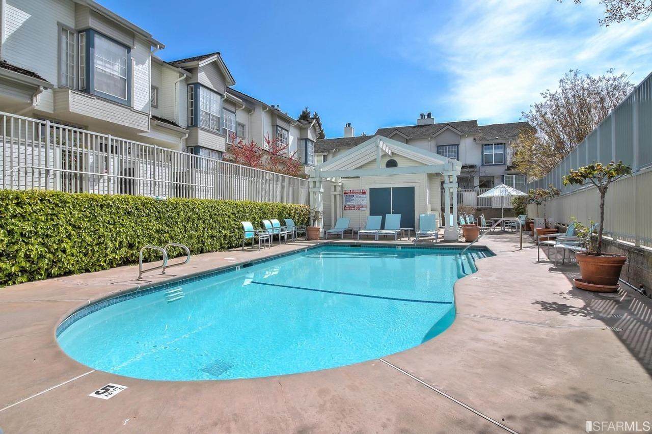 976 Belmont Terrace - Photo 1