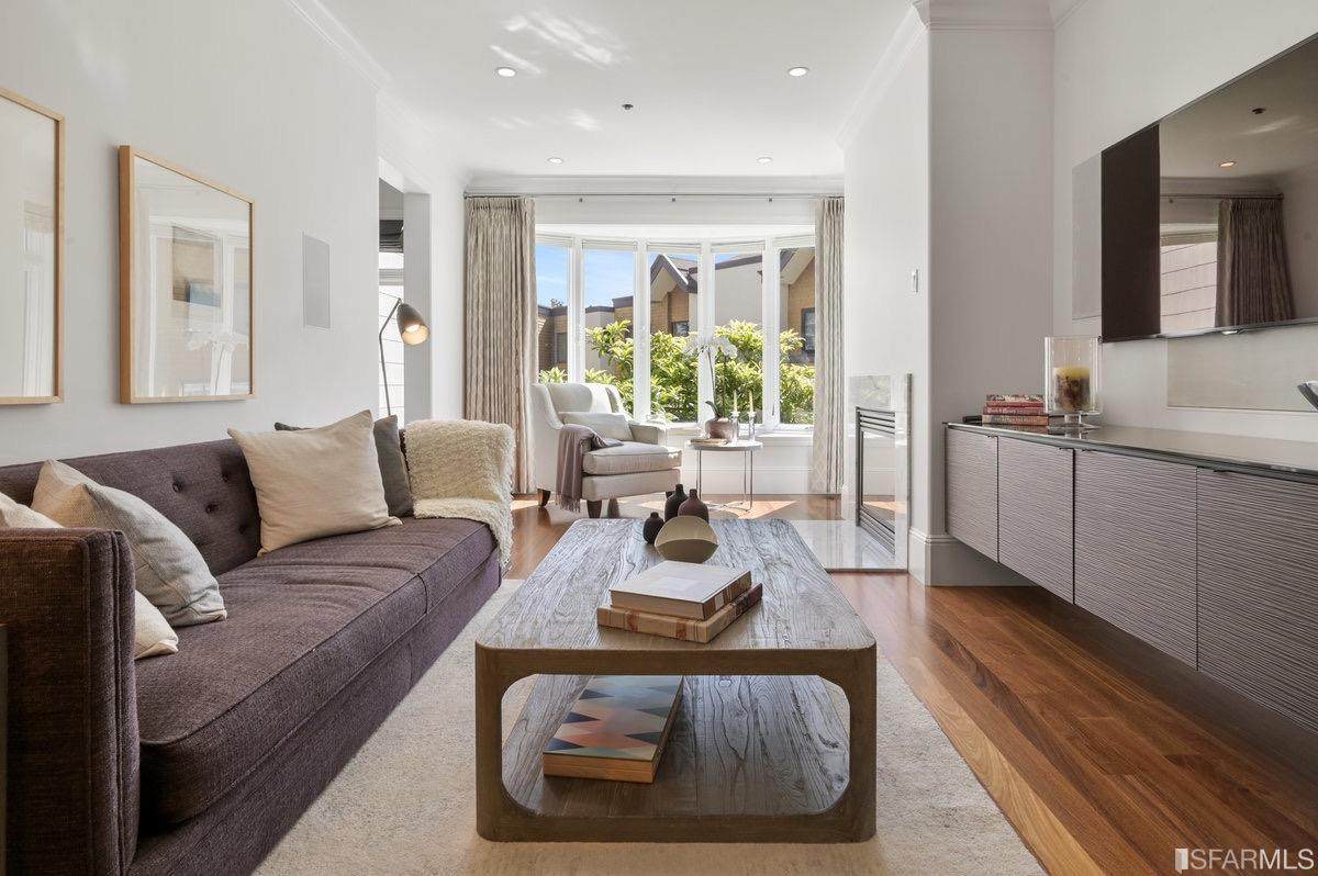 950 Corbett Avenue - Photo 1