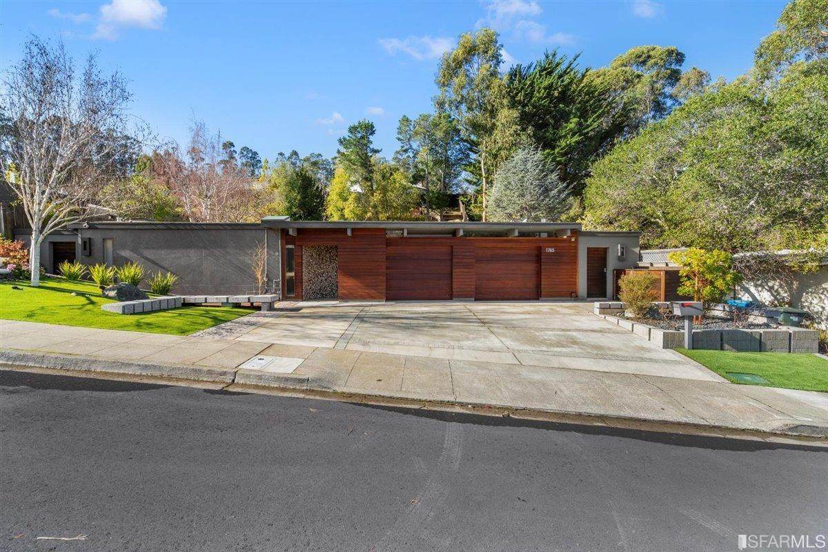 1785 Hunt Drive - Photo 1