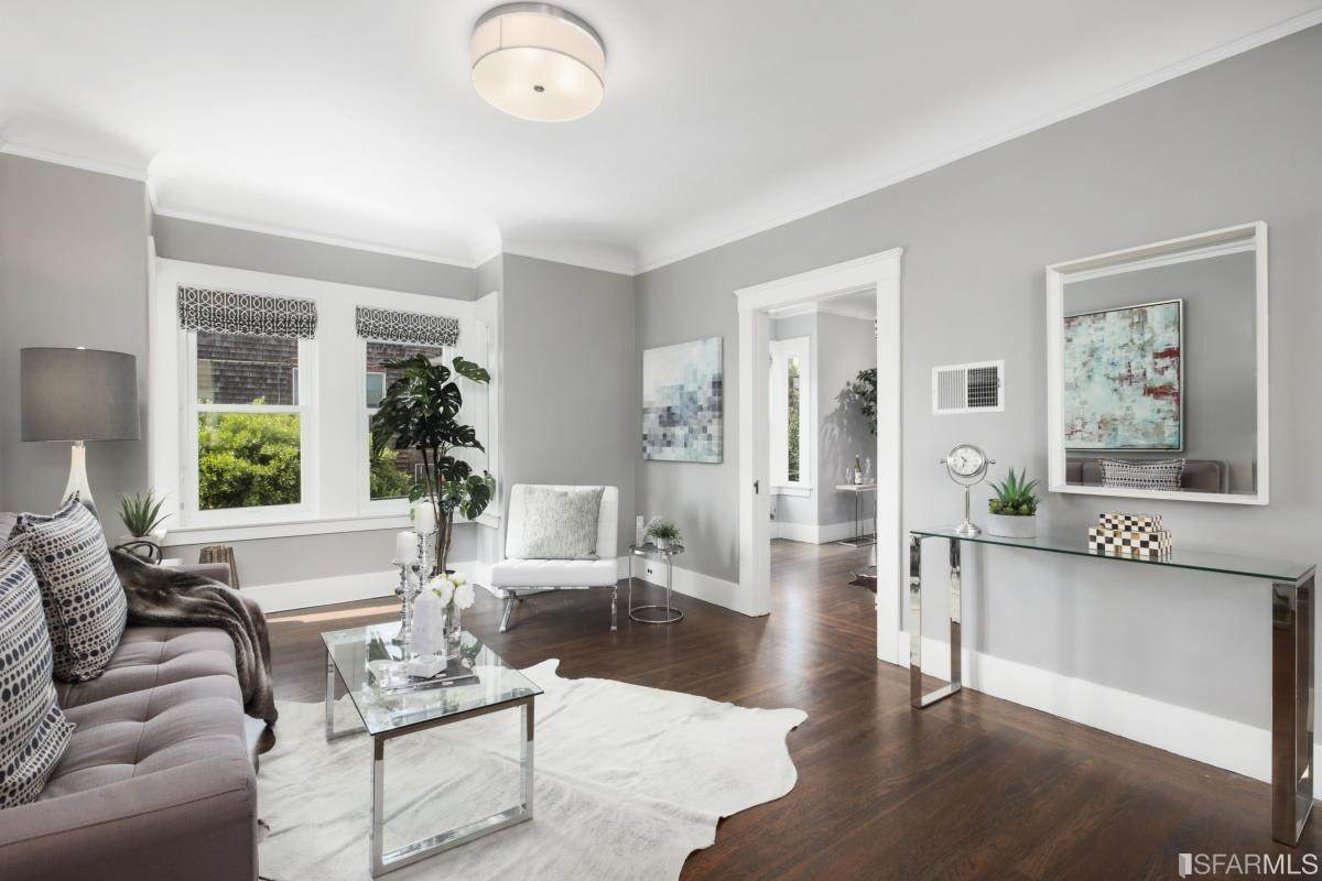35 Rosemont Place - Photo 1