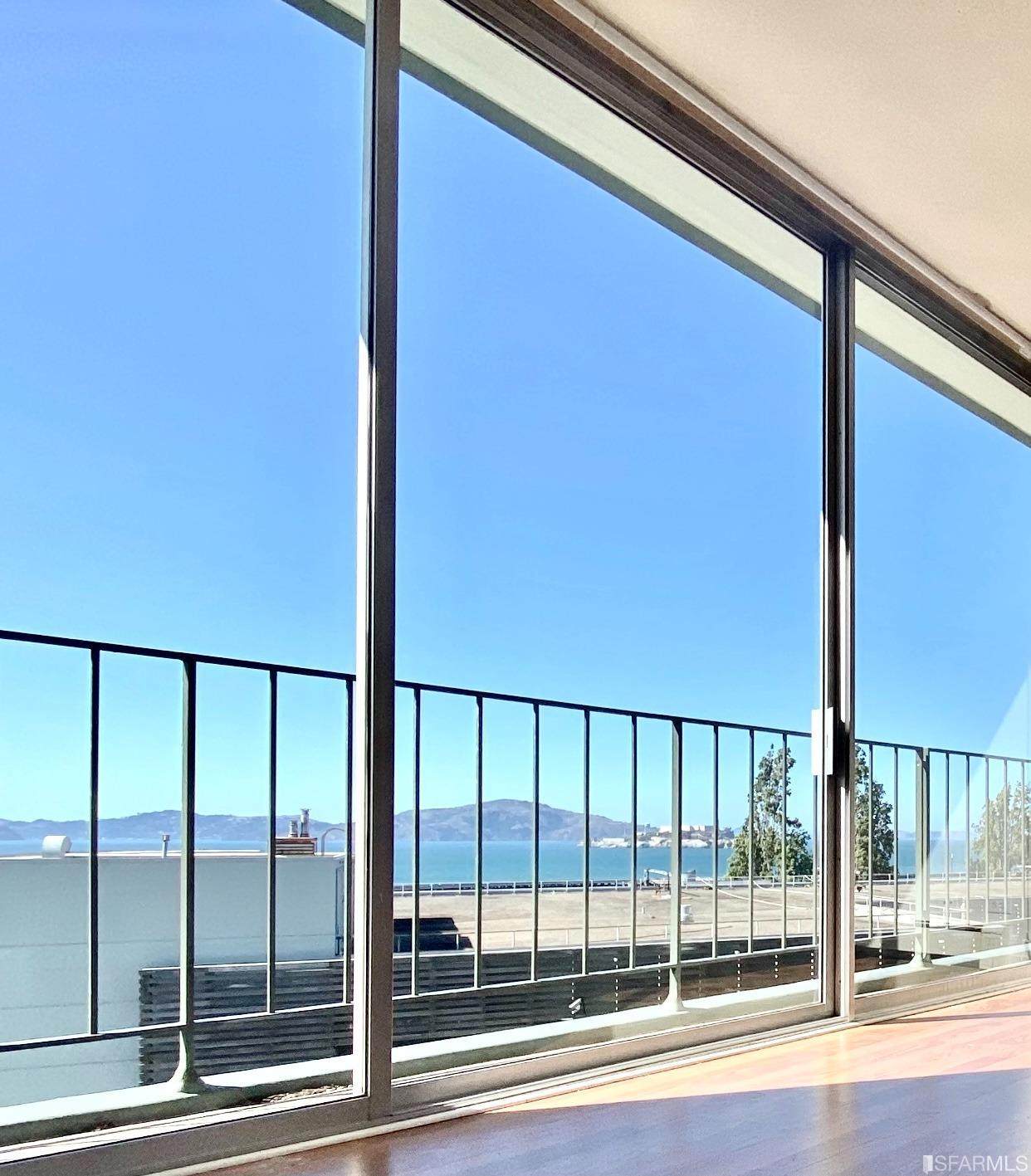 1050 North Point Street - Photo 1