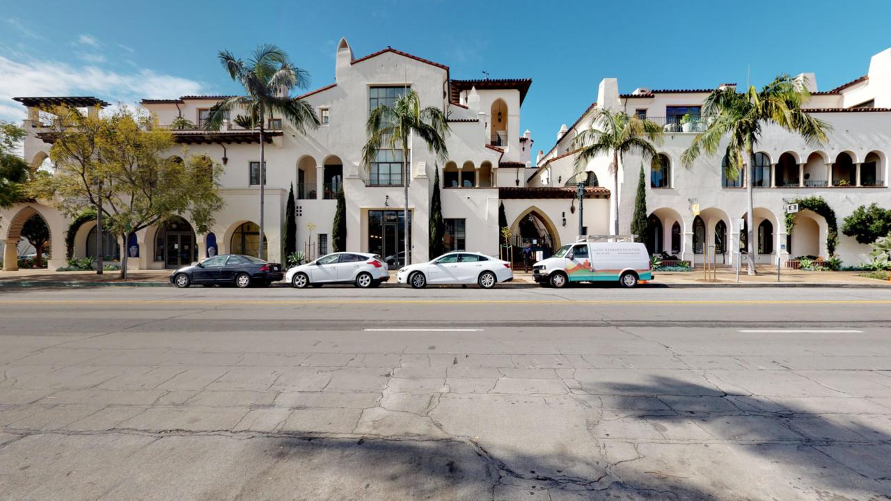 401 Chapala Street - Photo 1