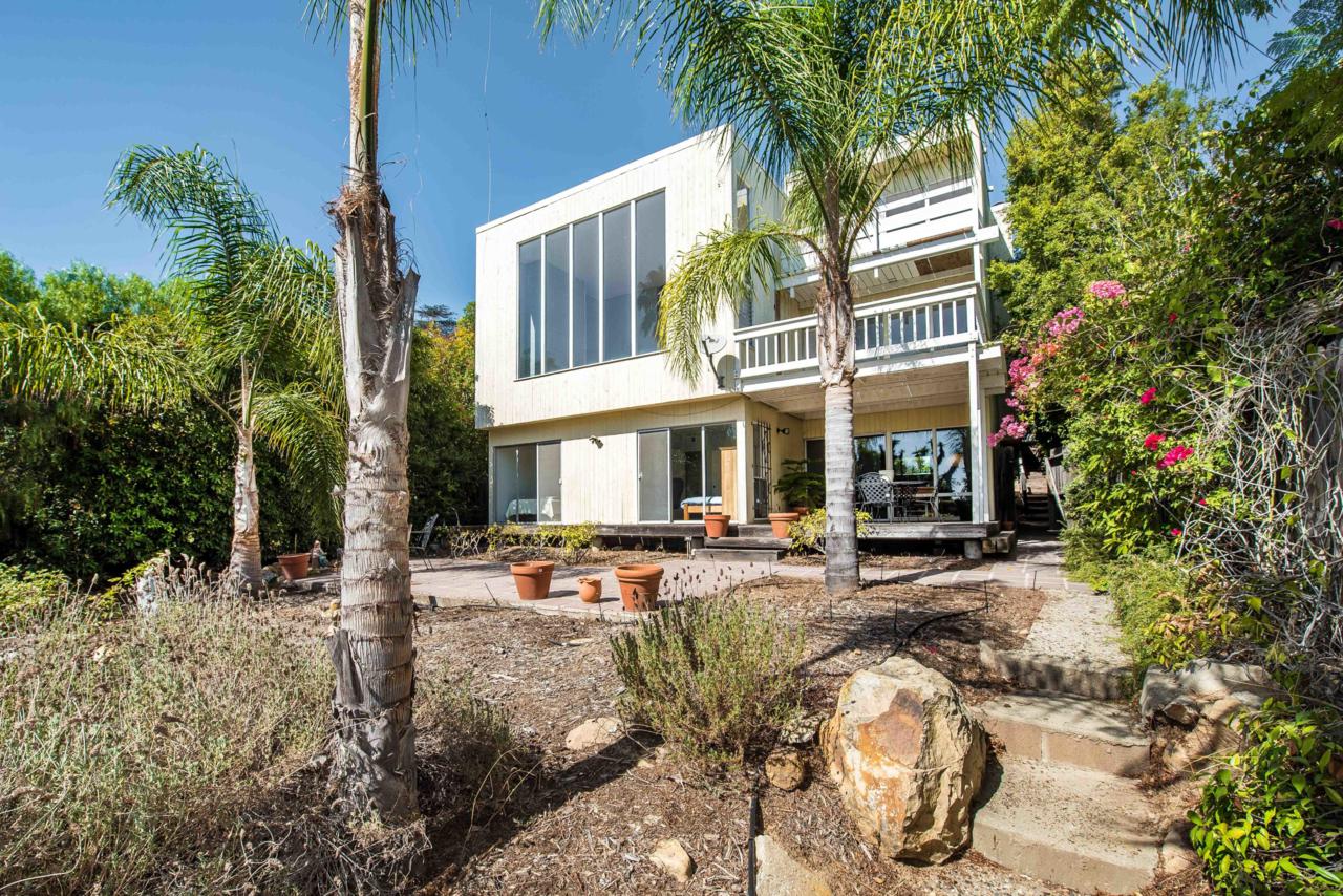 881 Paseo Ferrelo - Photo 1