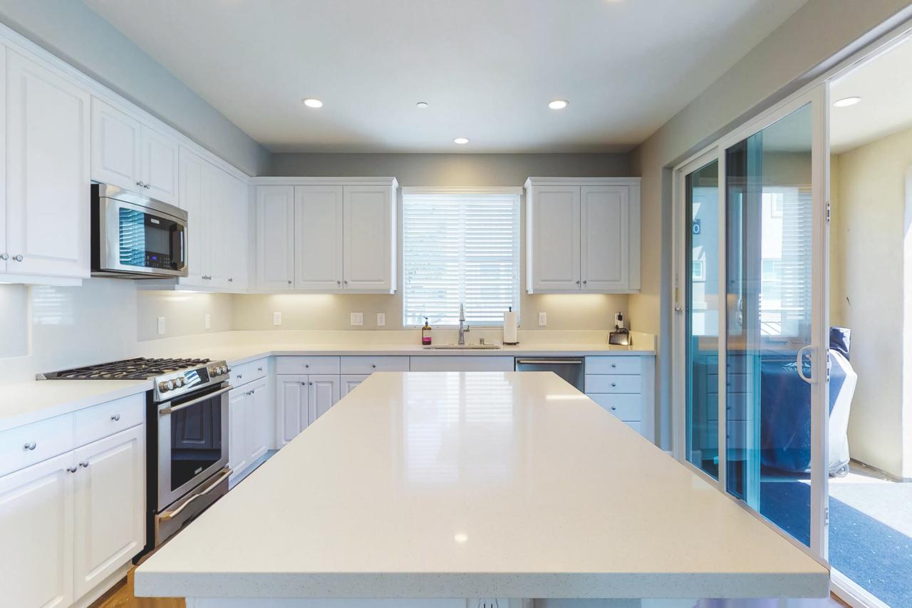 244 Dos Rios Ct - Photo 1