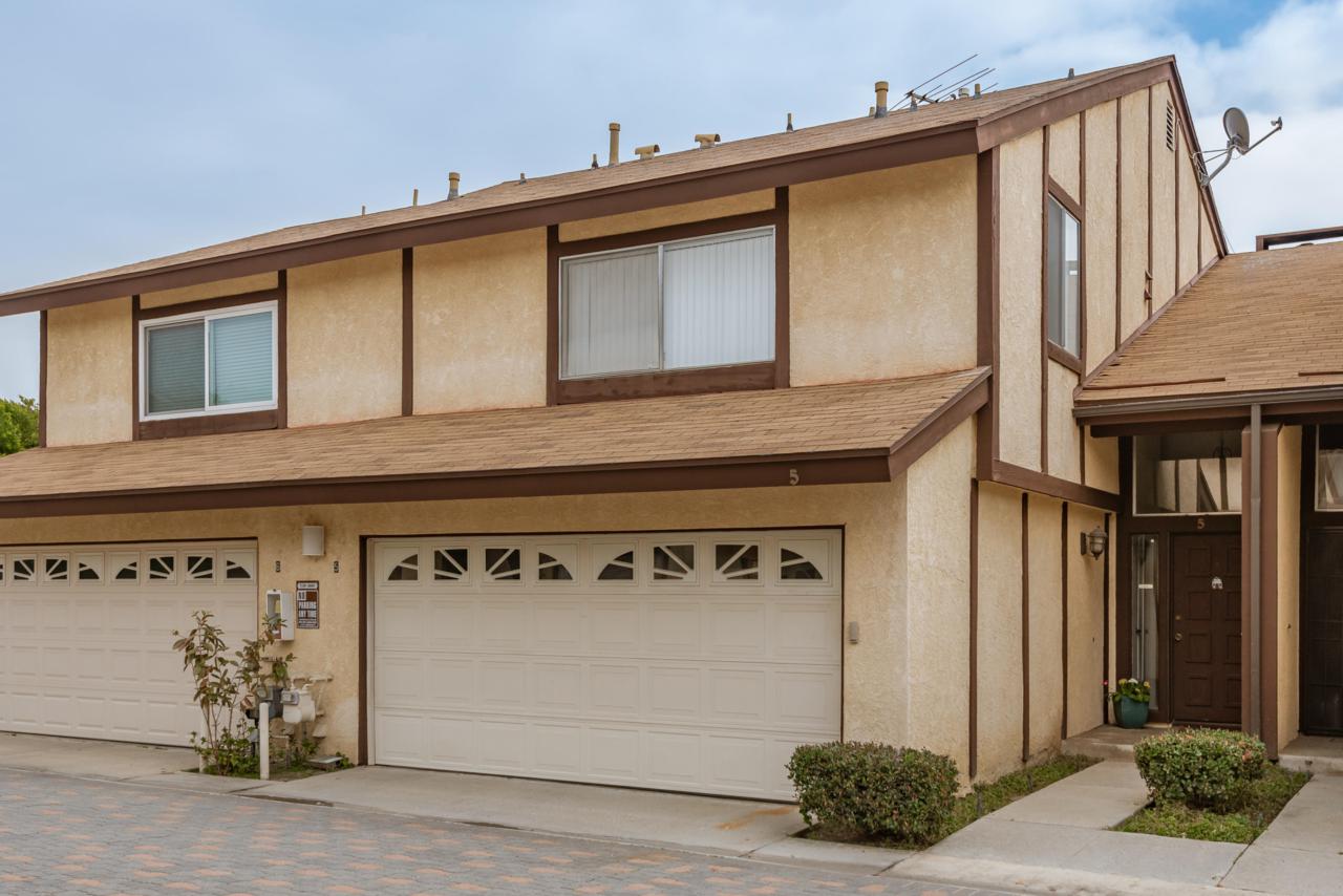 17241 Roscoe Blvd - Photo 1