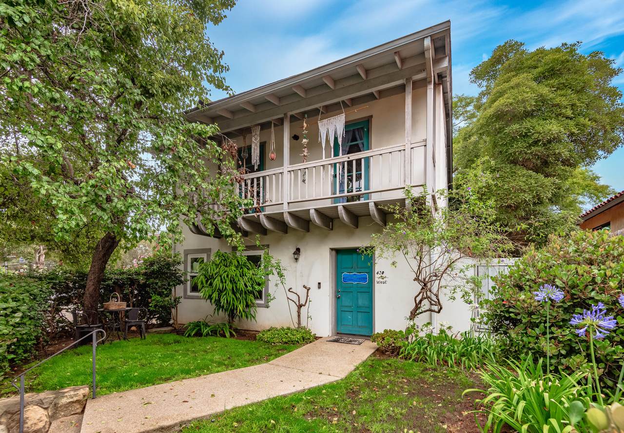 620 Carrillo St - Photo 1