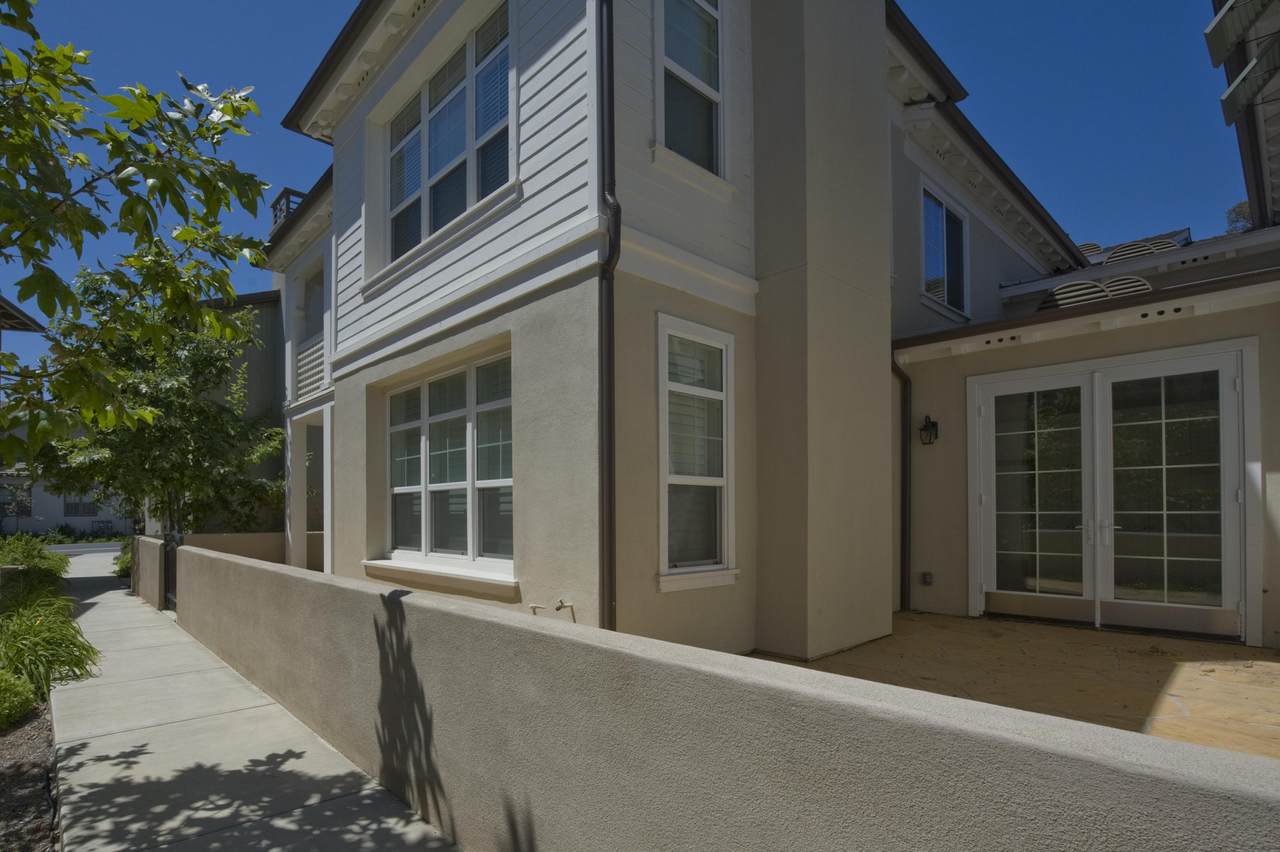 7889 Whimbrel Ln - Photo 1