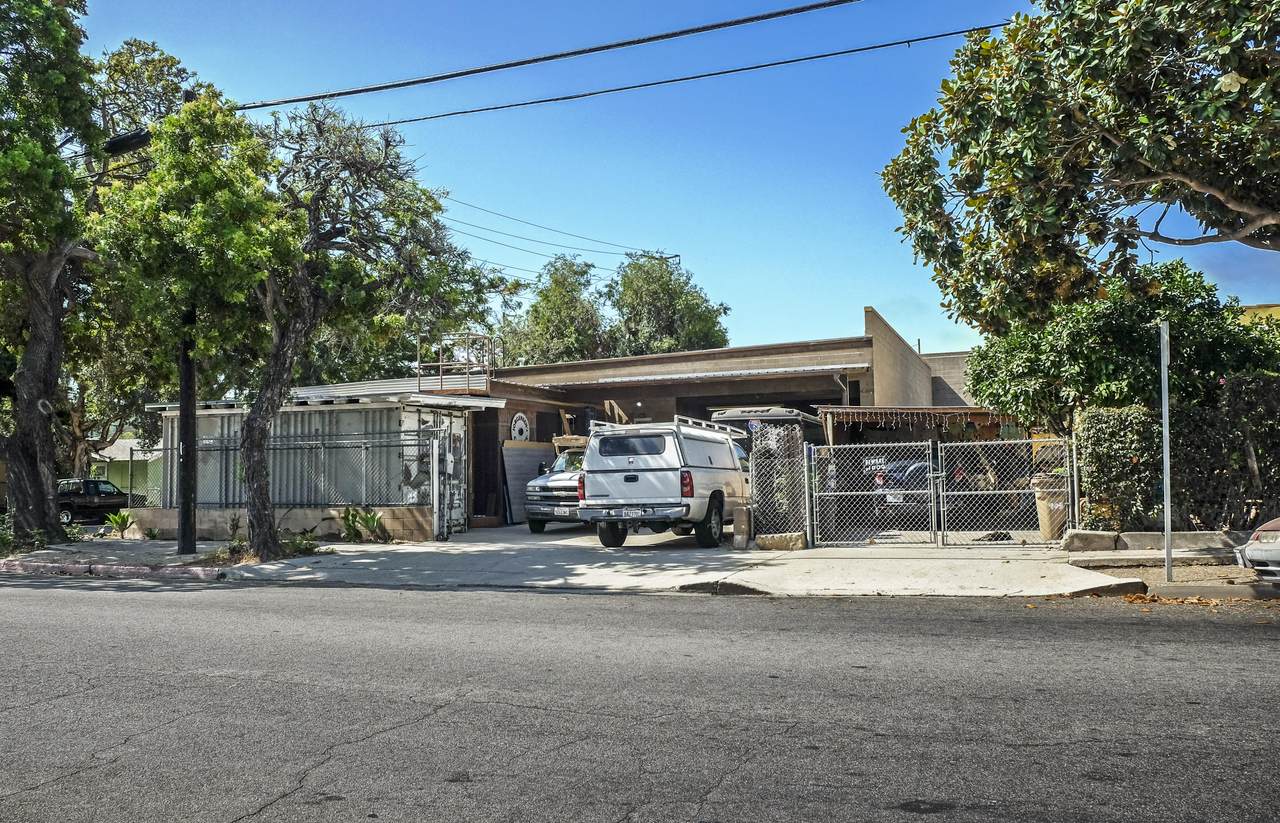 401 Nopal St - Photo 1