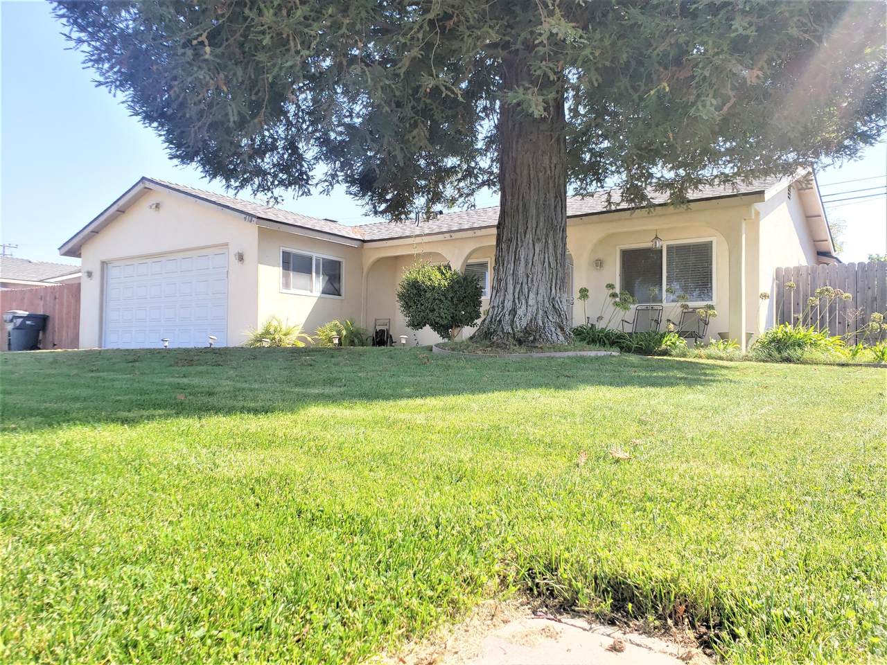 438 Crescent Ave - Photo 1