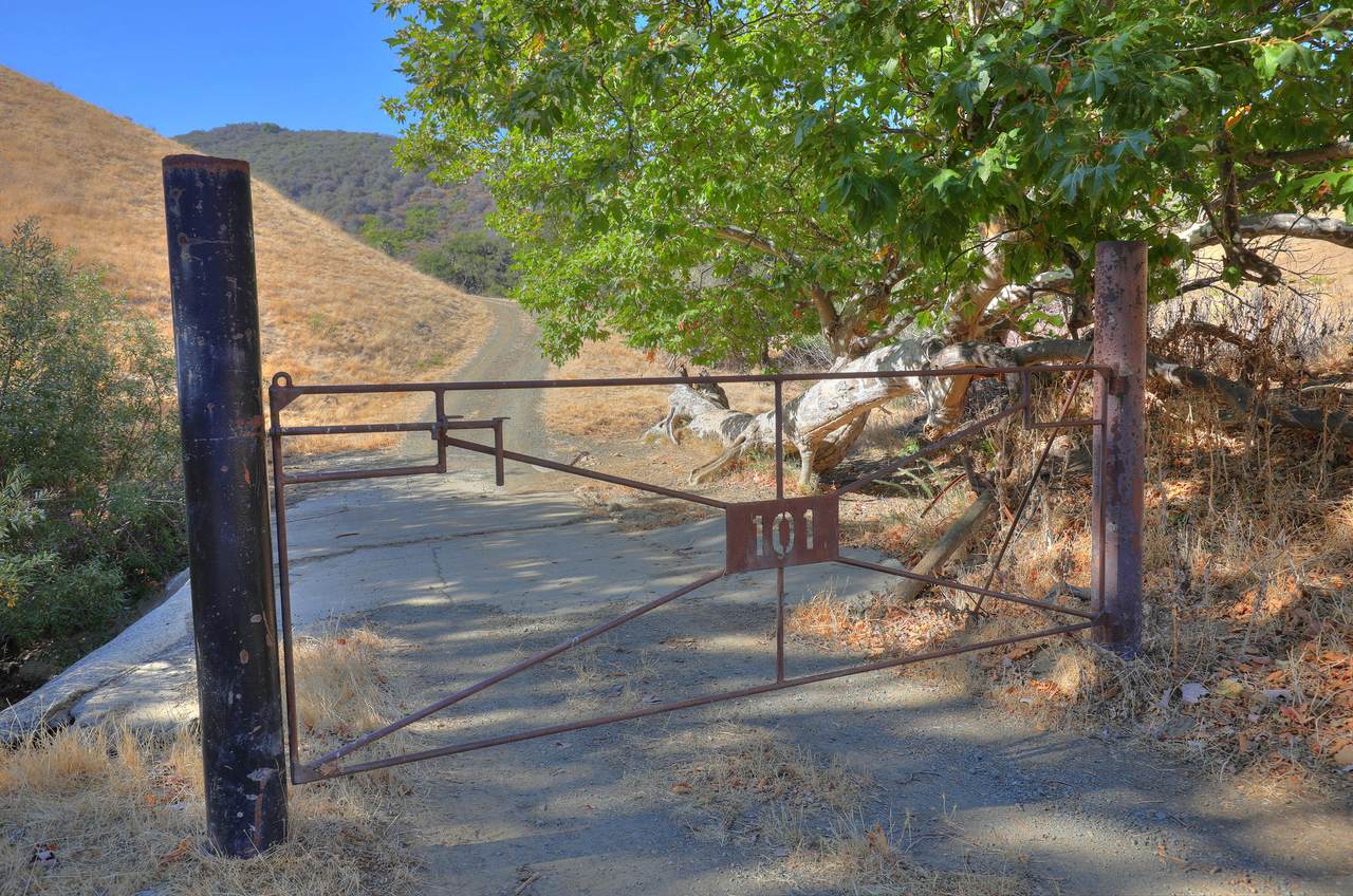 101 Hollister Ranch Rd - Photo 1
