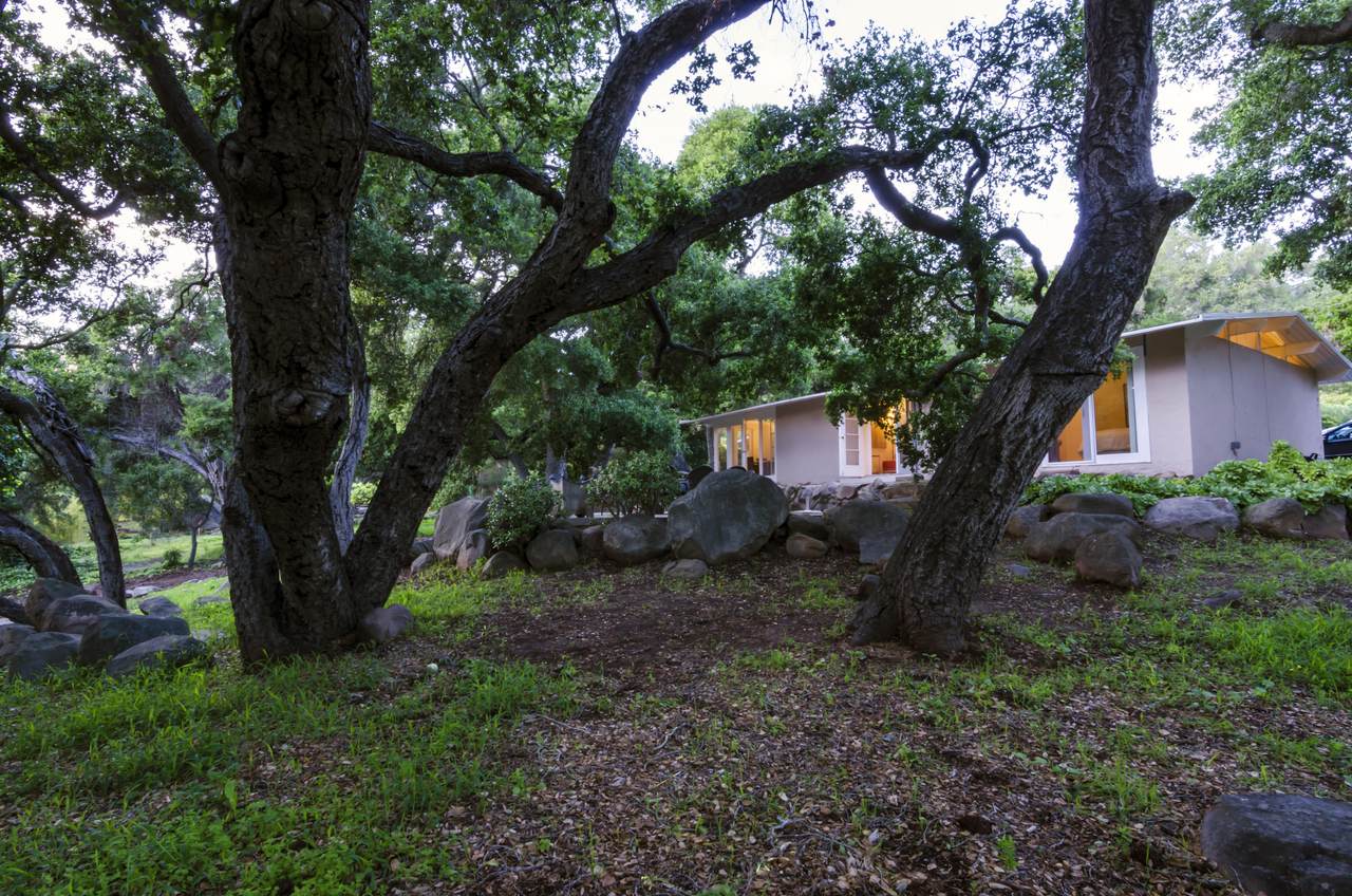 1067 Mountain Drive - Photo 1