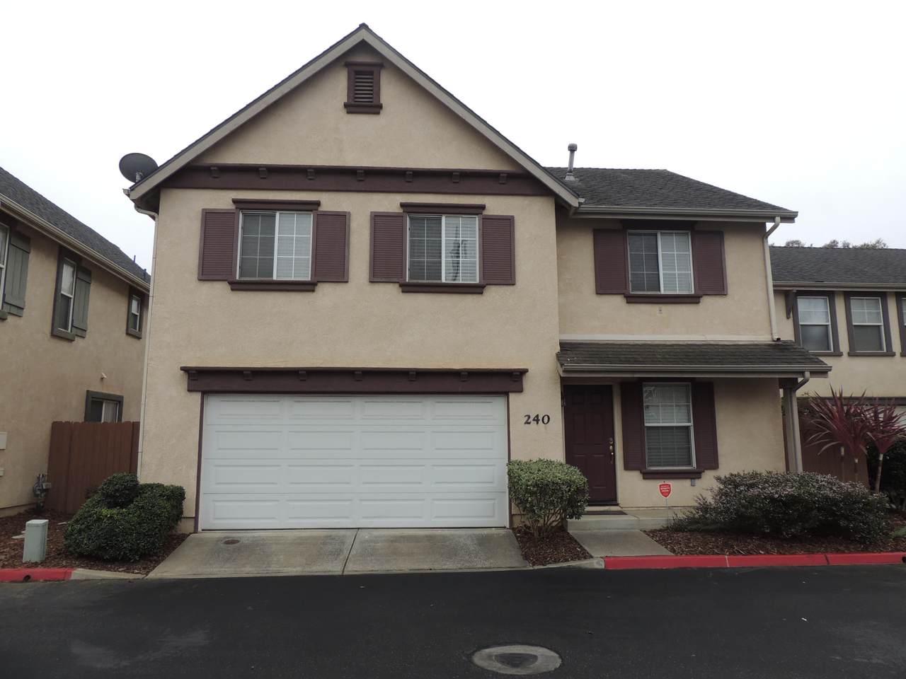 240 Quail Cir - Photo 1