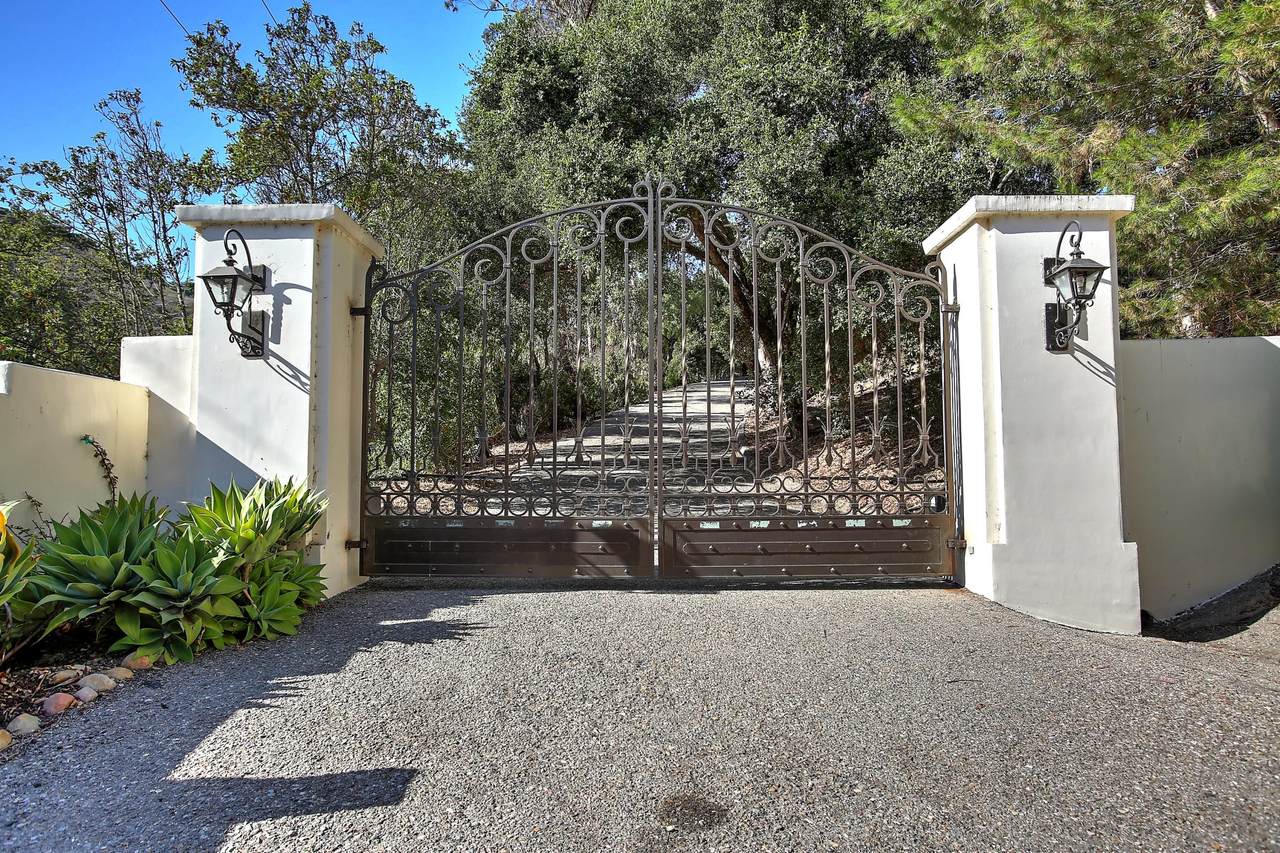 3 Via Encanto - Photo 1