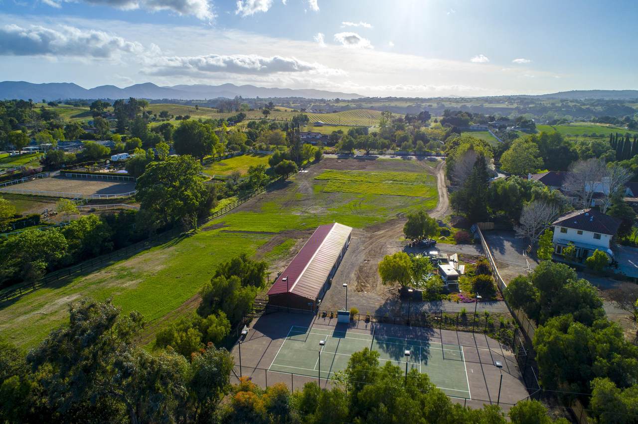 1480 Dove Meadow Rd - Photo 1