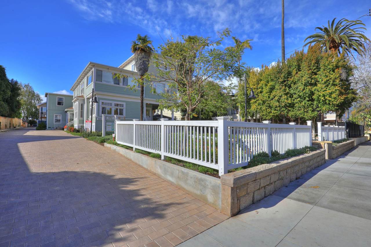316 Micheltorena St - Photo 1