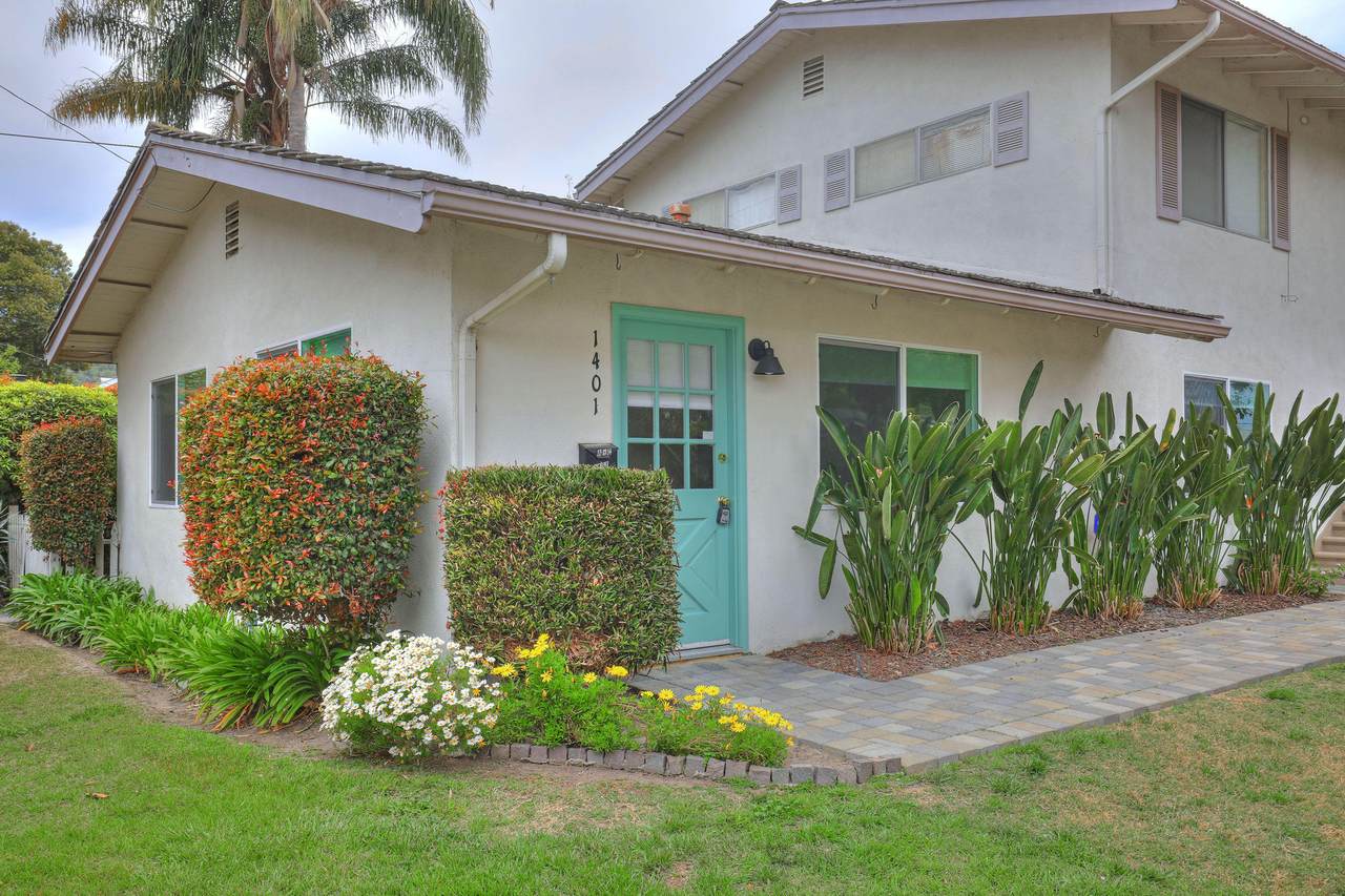 1401 Chino St - Photo 1