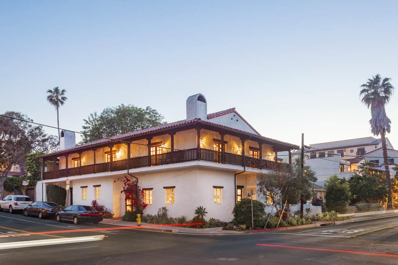 233 Canon Perdido St - Photo 1