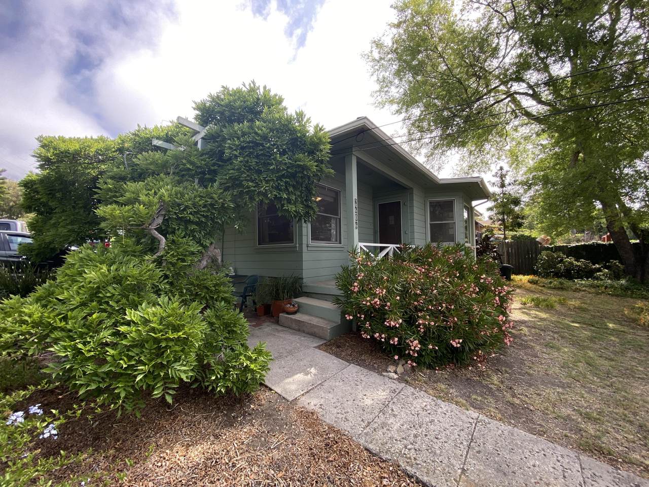 2606 Dorking Pl - Photo 1