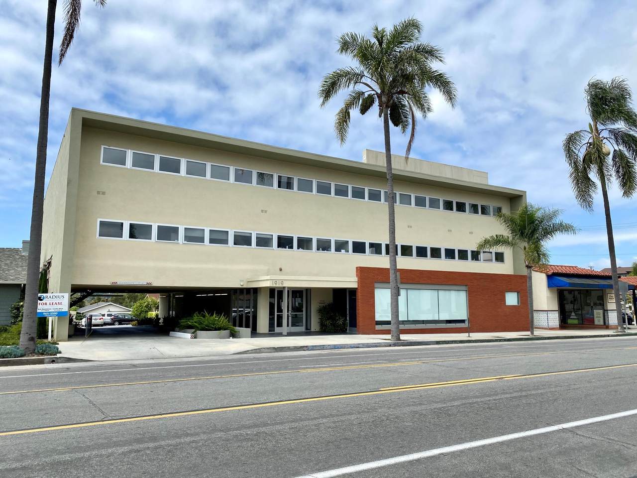 1919 State St - Photo 1