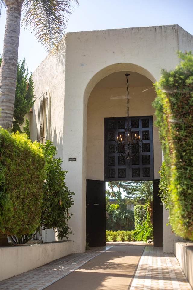 3098 Channel Dr - Photo 1