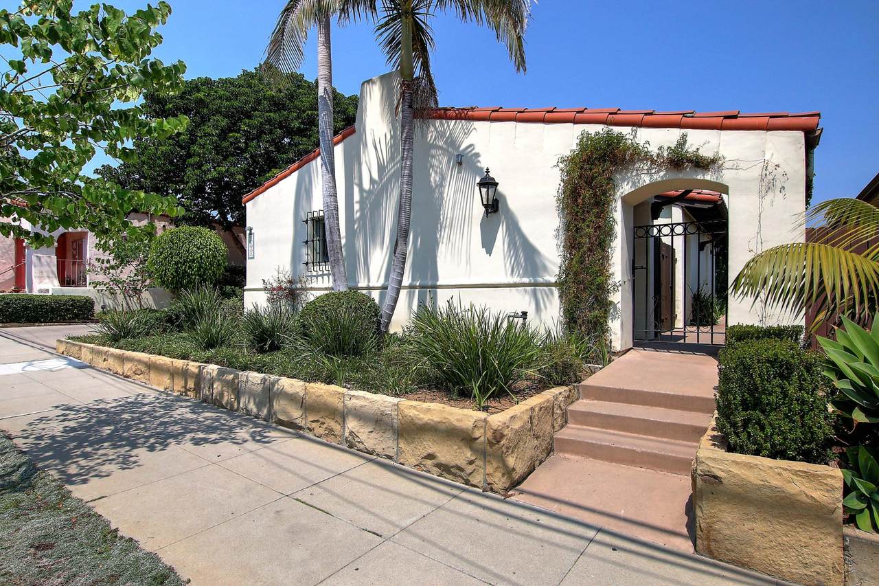 1024 Garden St - Photo 1