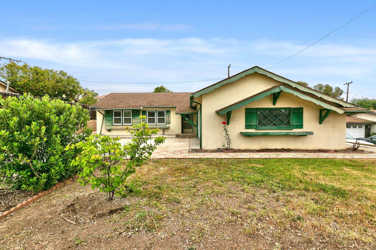 30 Sonoma Ave - Photo 1
