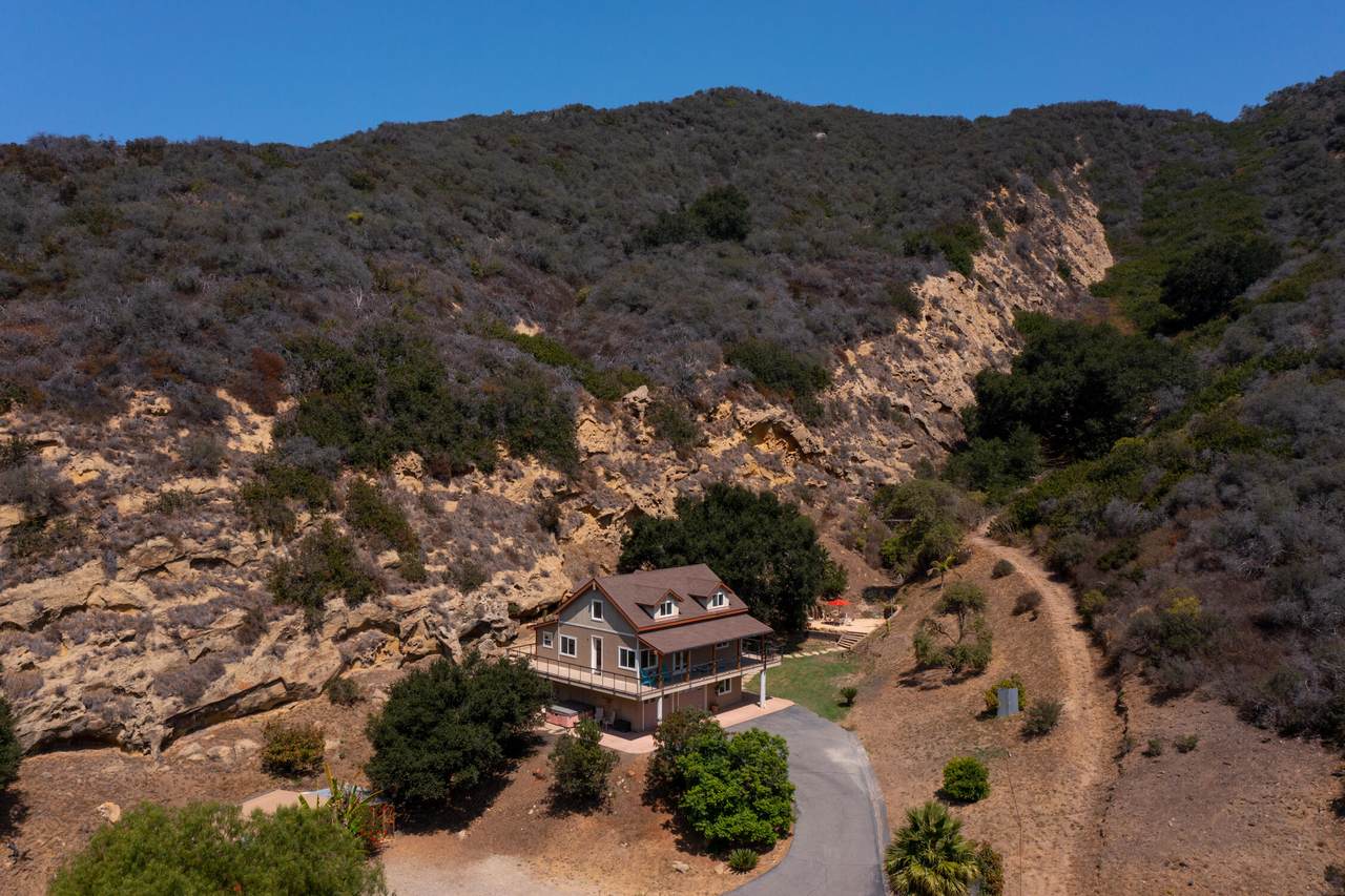 92 Hollister Ranch Rd - Photo 1