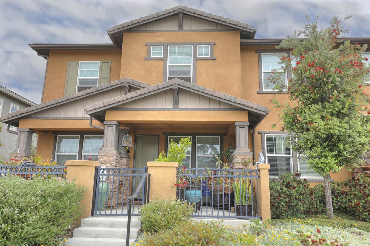 6607 Fathom Way - Photo 1