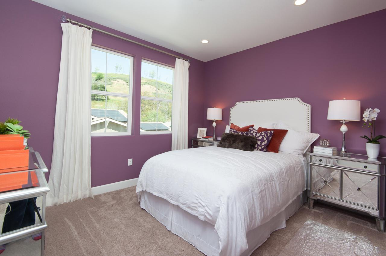 244 Bainbridge Court - Photo 1