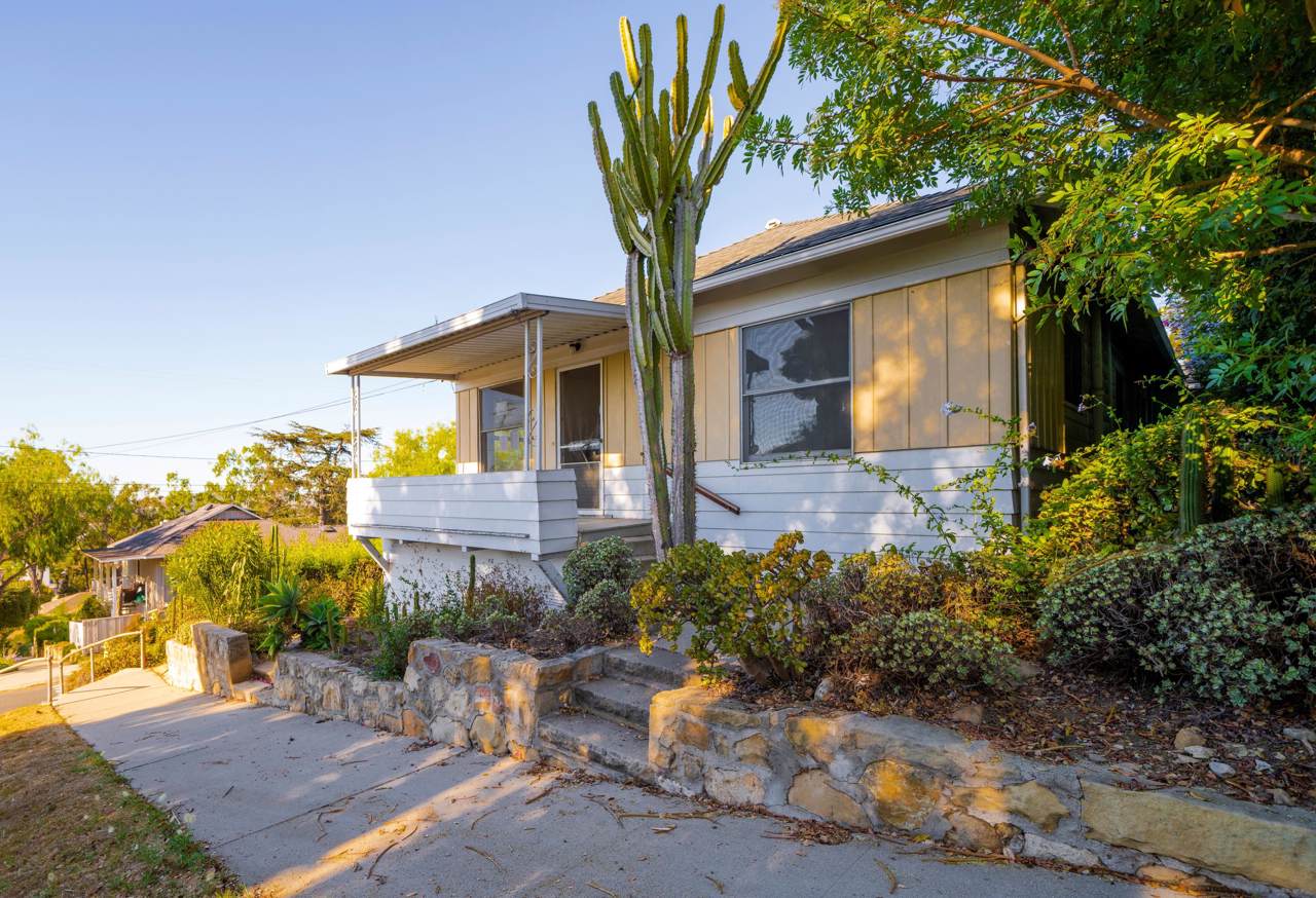 515 Orena Street - Photo 1