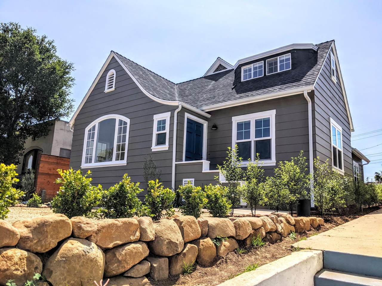 1021 Rinconada Rd - Photo 1