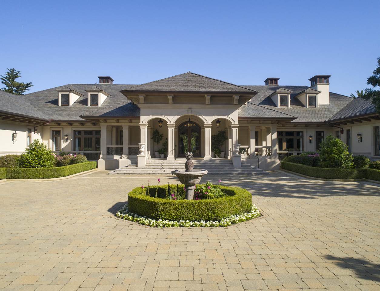 2535 Sycamore Canyon Rd - Photo 1