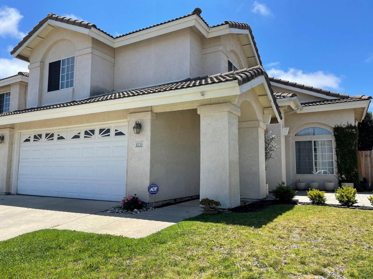 1233 Westbrook Dr - Photo 1