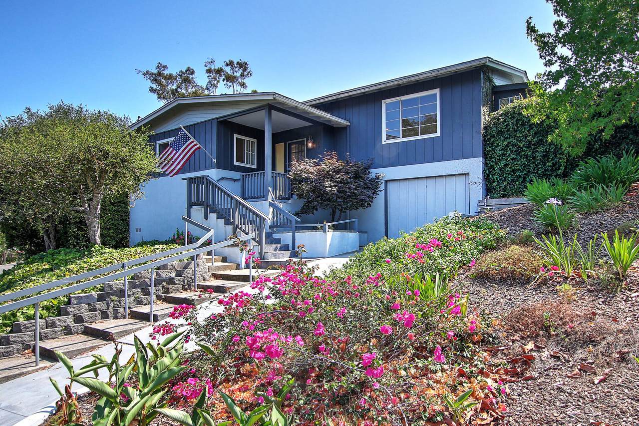 47 Romaine Dr - Photo 1