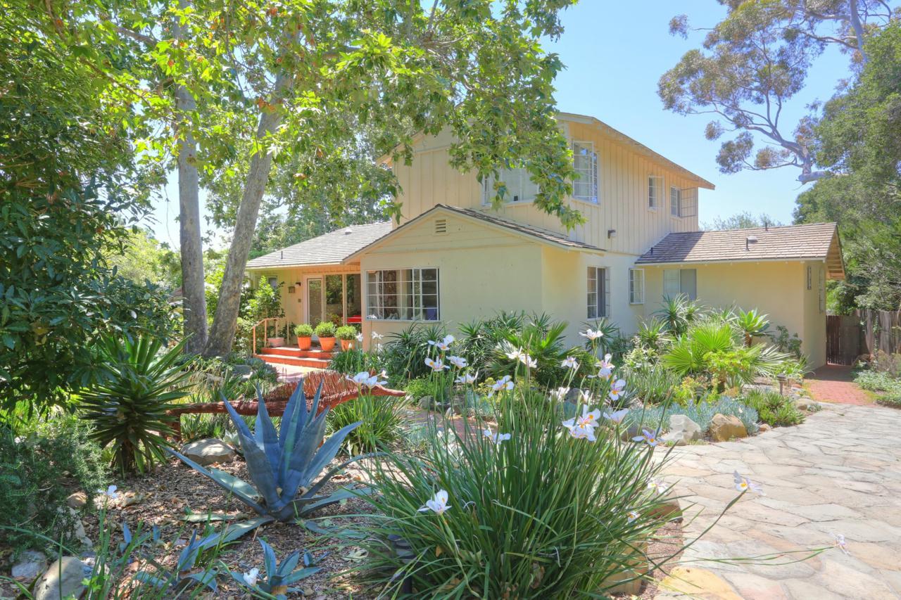 750 El Bosque Road - Photo 1