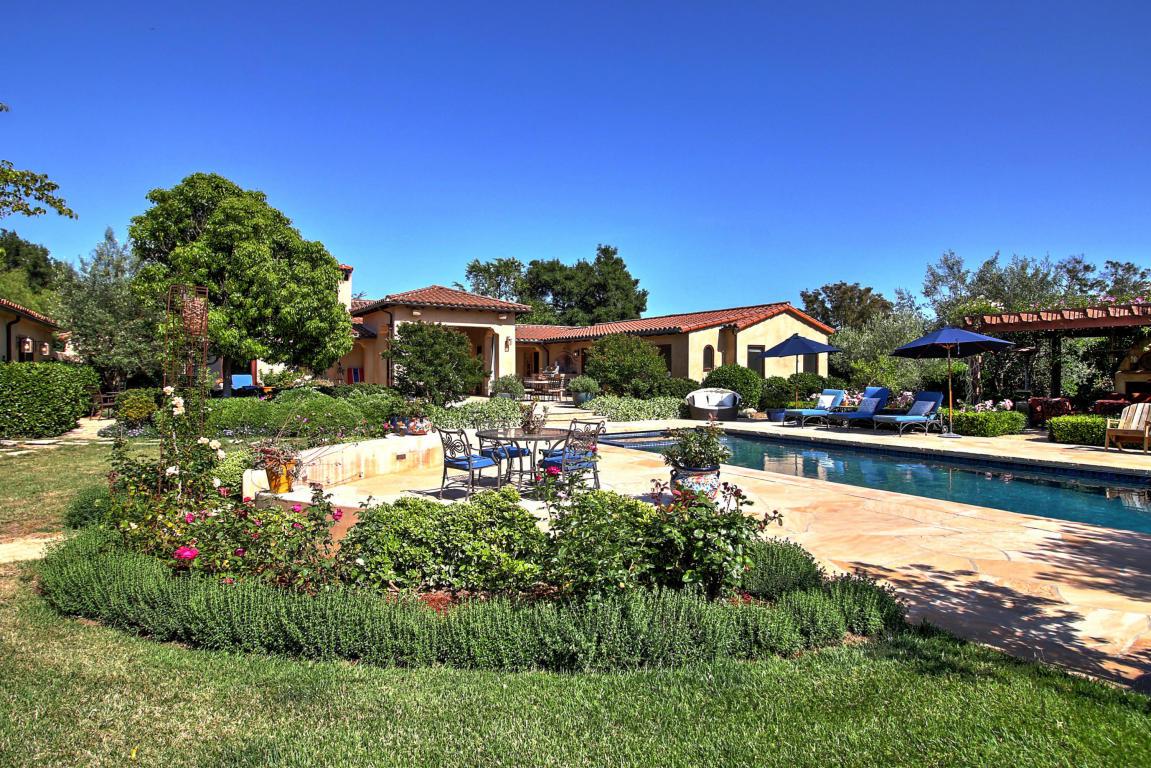237 San Ysidro Rd - Photo 1