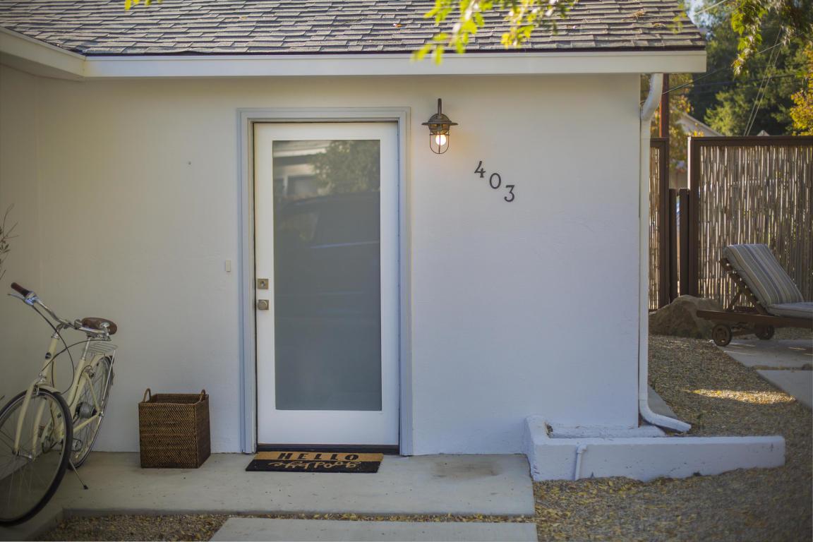 403 Franklin Dr - Photo 1