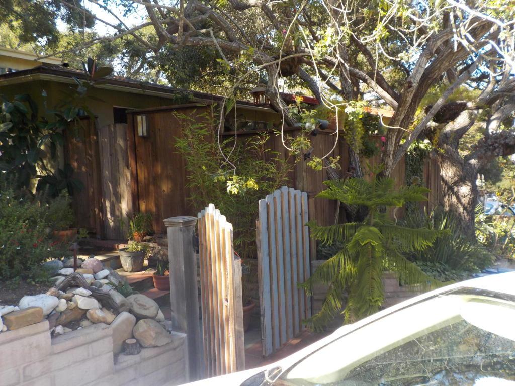 1640 Calle Canon - Photo 1