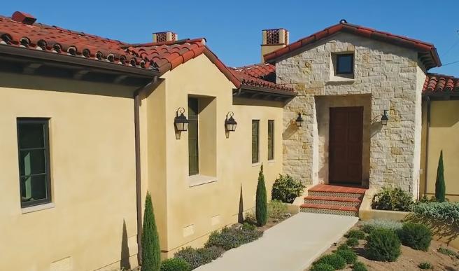 176 Ocean View Ave - Photo 1