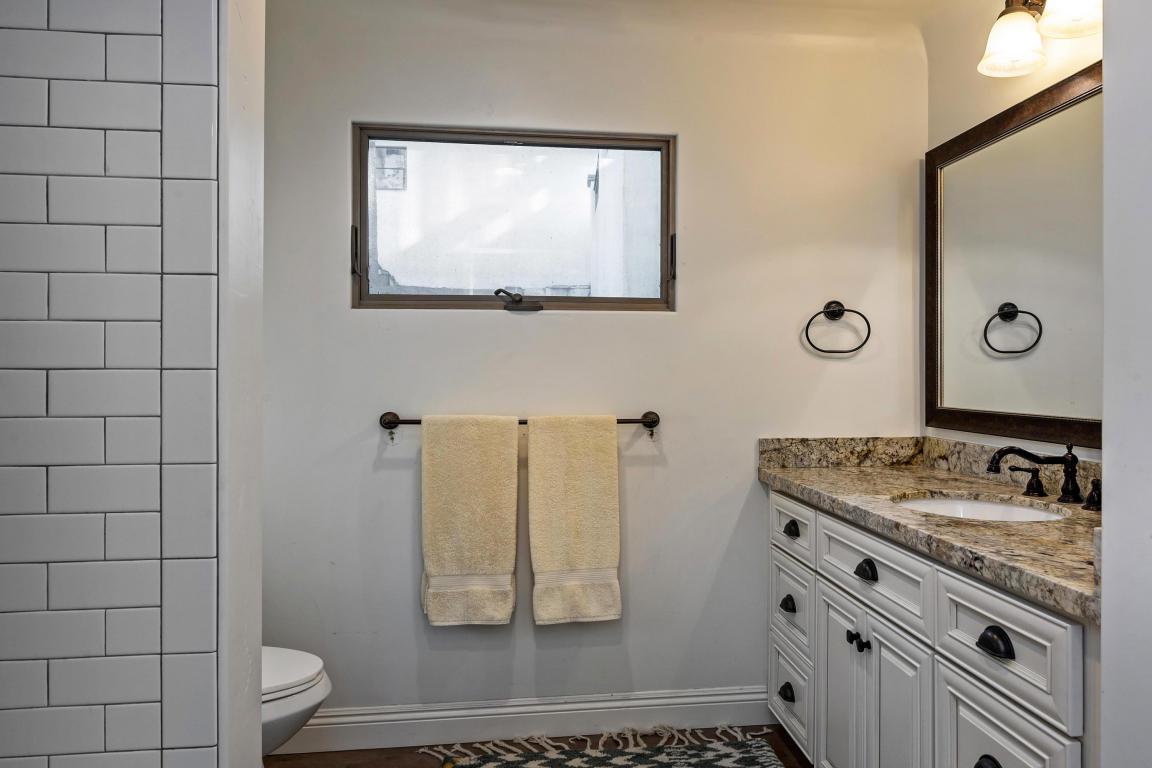 1150 Bel Air Dr - Photo 1