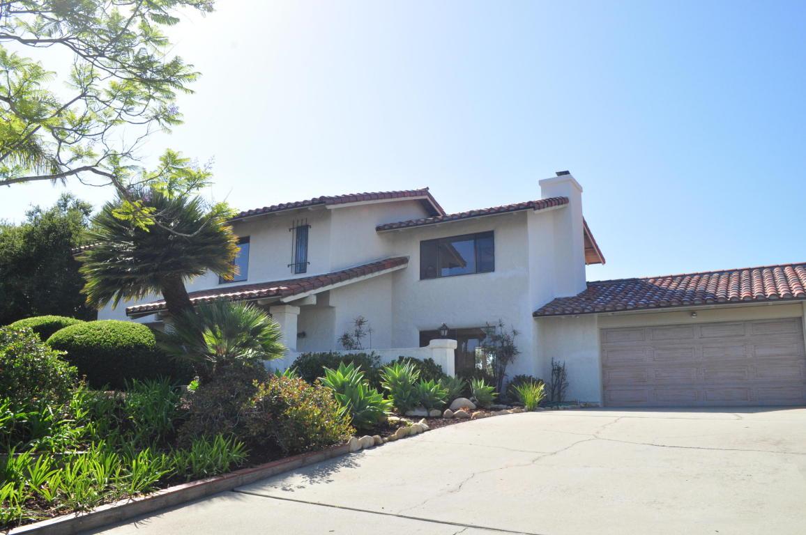 225 Constance Ln - Photo 1