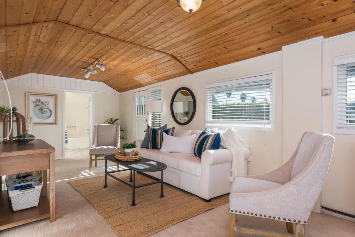 923 Canon Perdido St - Photo 1