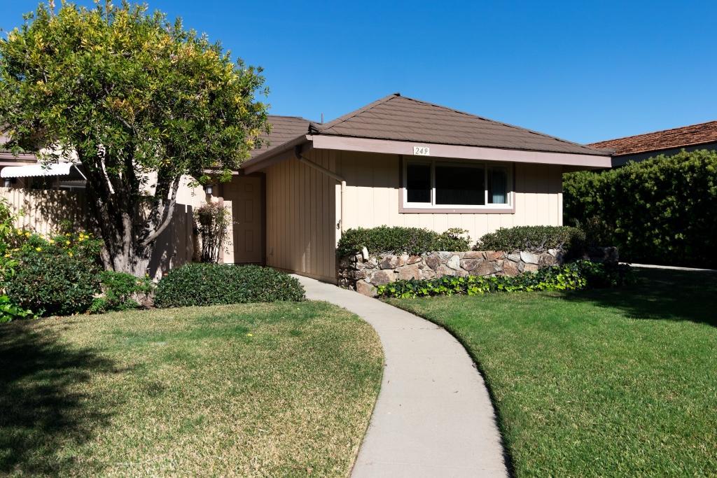 249 Moreton Bay Ln - Photo 1