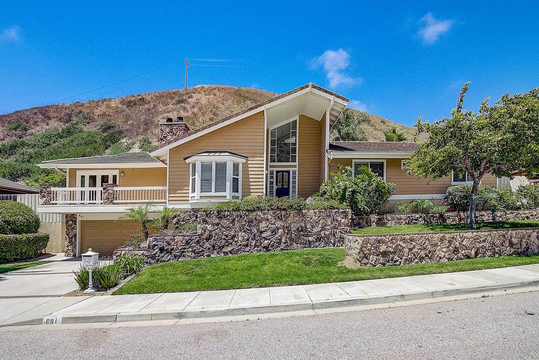 691 Aliso St - Photo 1