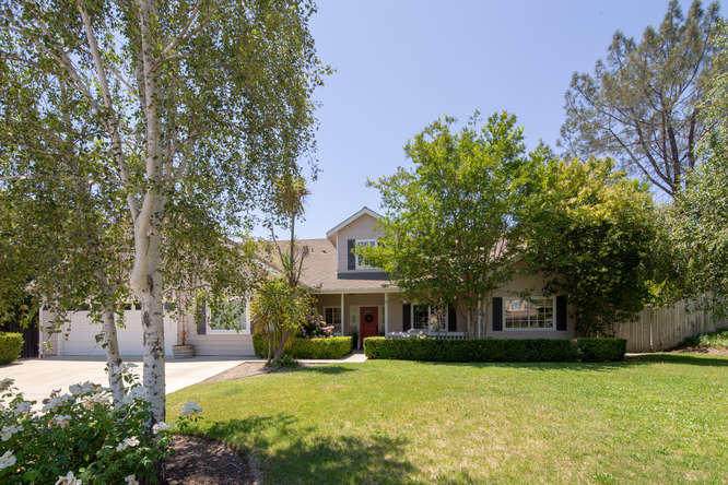 3374 Manzana St - Photo 1