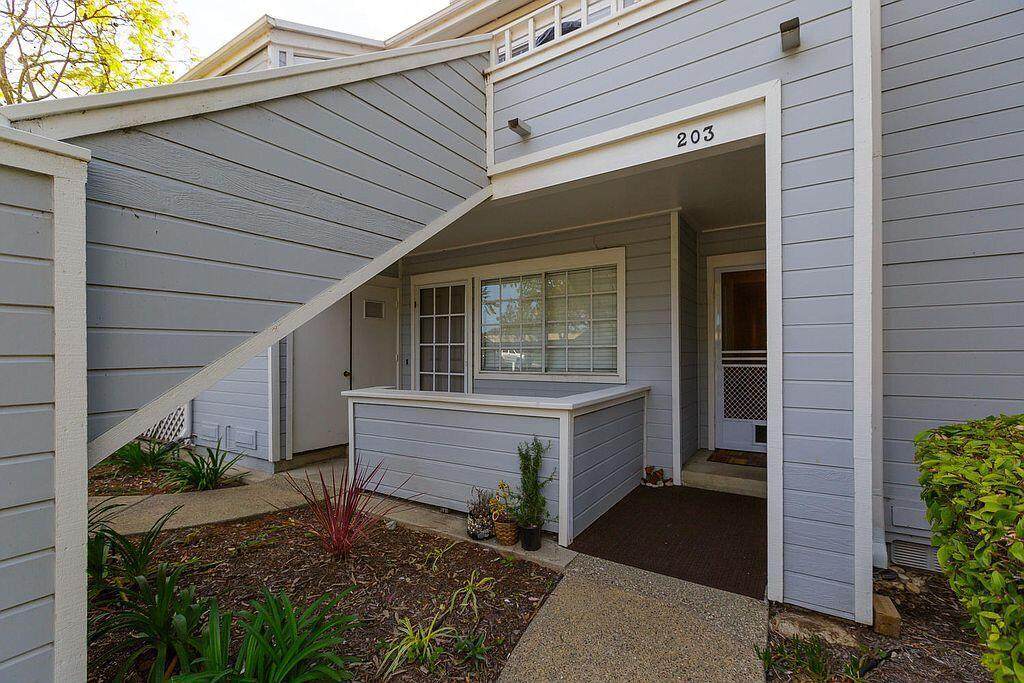 7602 Hollister Ave - Photo 1