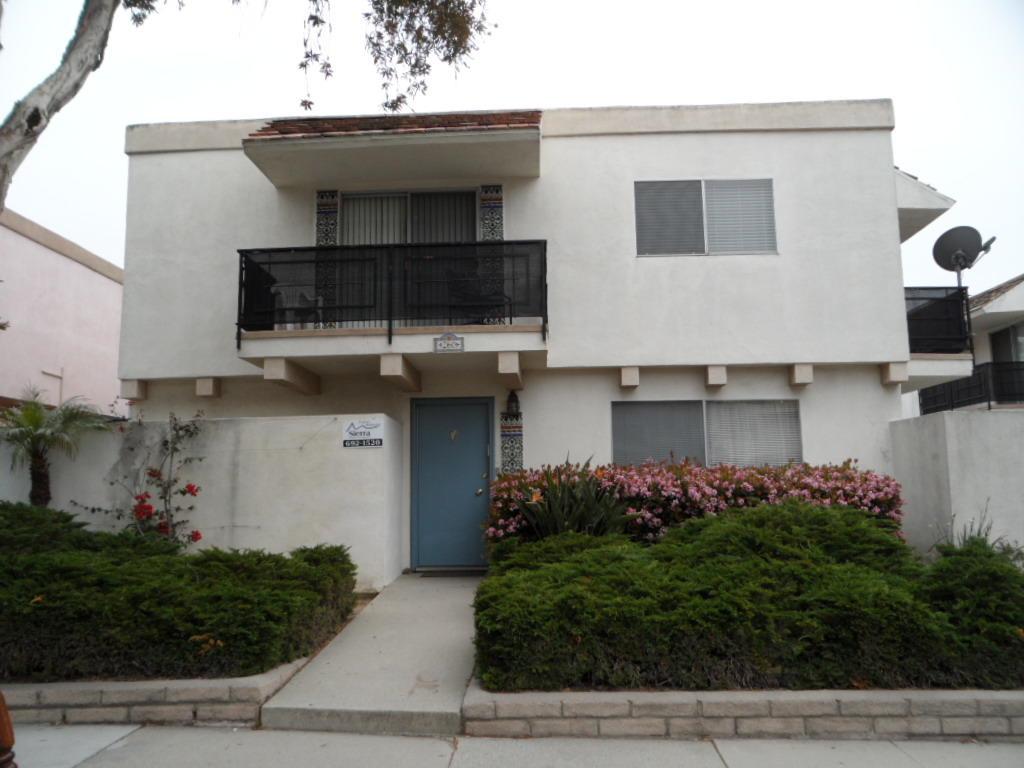 260 Ellwood Beach Dr - Photo 1