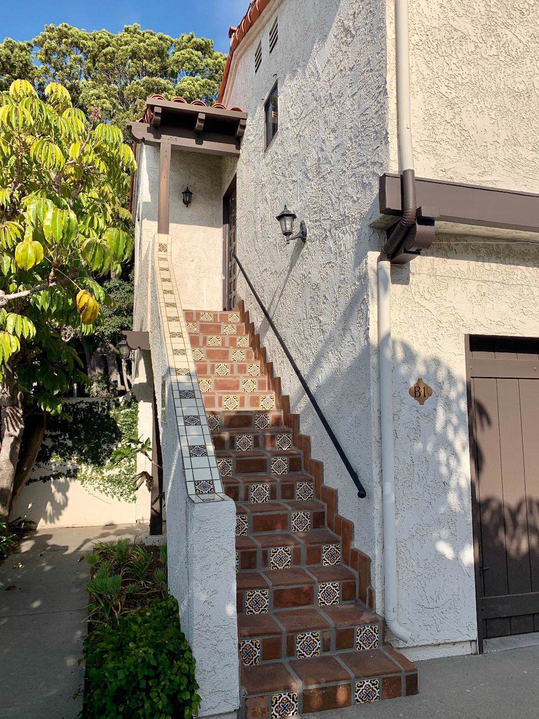 125 Bath St - Photo 1