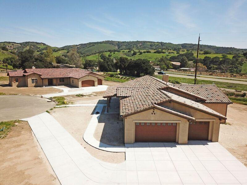 1260 Hager Ln - Photo 1