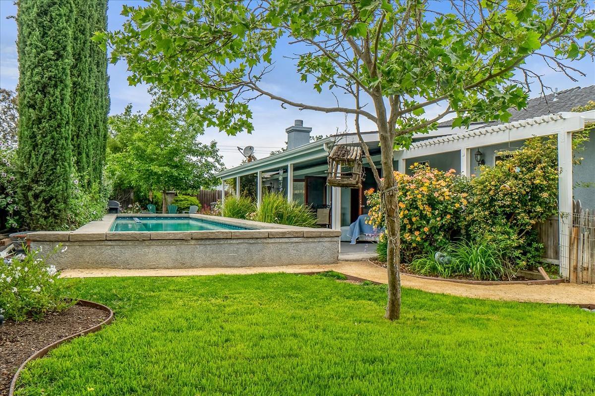 3620 Montebello St - Photo 1